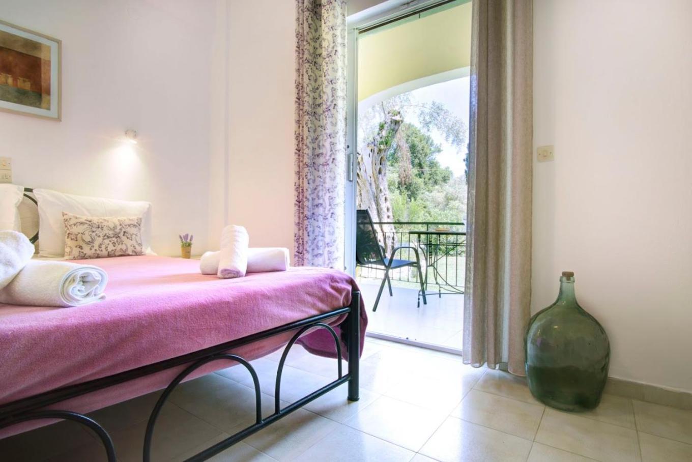 فندق La Casa De Dalia ليفكيمي المظهر الخارجي الصورة