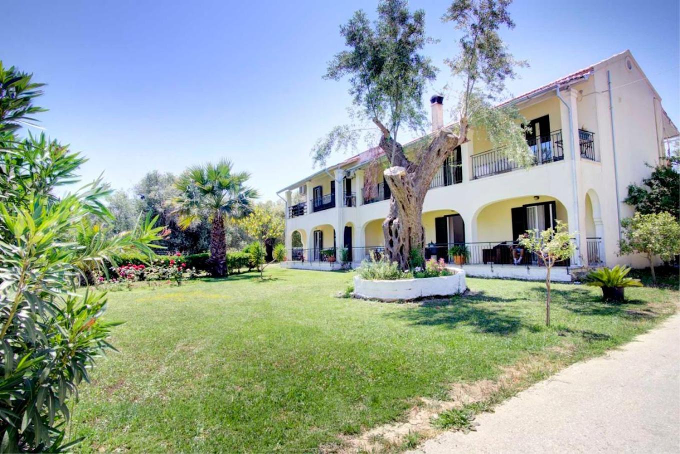 فندق La Casa De Dalia ليفكيمي المظهر الخارجي الصورة